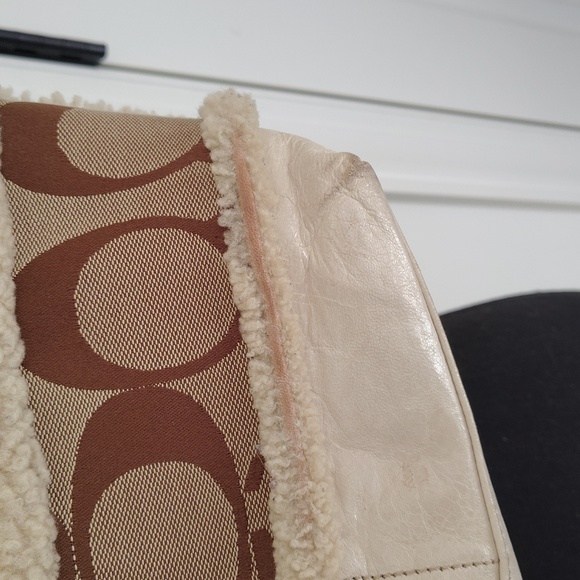 Coach Sherpa Shoulder Bag C Logo  Leather Y2K - Picture 5 of 15